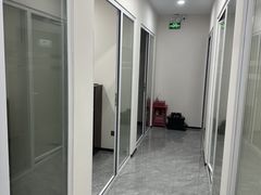 -拾一艺术(壹方天地店)