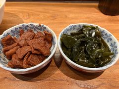 小菜-蟹黄鱼·海派深夜面馆(江湾里店)