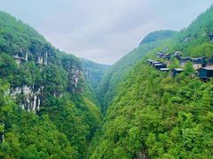 -蝶舞清江·恩施地心谷景区