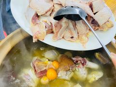 -广味炭炉鸡煲(宝业路分店)
