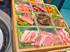 -烤路里·韩国品质自助烤肉(石路天虹4号店)