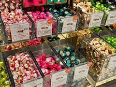 -VENCHI 闻绮(北京国贸商城店)