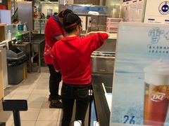 -DQ·蛋糕·冰淇淋(王府井金街店)