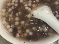 -芳婆糕团店(王府大街店)