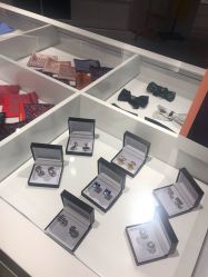 -优刻西服西装定制(金轮国际广场店)
