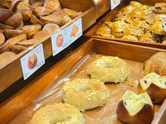 -小飞象面包公社(珠江路金鹰店)