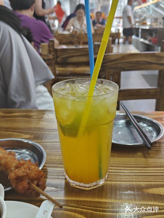 恒兴发茶店(水巷口店)老盐柠檬图片