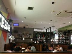 大堂-里岛烤鱼(东港凯虹广场店)