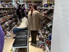 -BIGOFFS 超级折扣(仁恒伊势丹店)