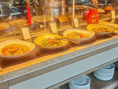 -大中华希尔顿酒店-念自助餐·嗨啤·小龙虾