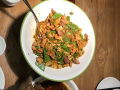 -费大厨辣椒炒肉(万家丽一店)