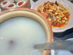 -麻六记(凤凰汇店)