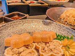 -铭牛烧肉·和牛海鲜自助(高新月牙湖店)