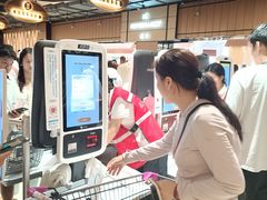 -胖东来生活广场(健康路店)