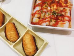 榴莲千丝酥-稻香酒家·34年老字号·港式粤菜(汉街店)