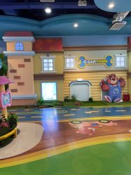 -纽西卡汽车小镇(大悦城店)