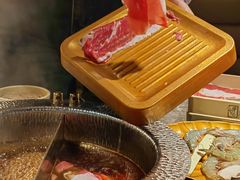 -牛YO寿喜烧·铁板烧和牛火锅自助(市府恒隆店)