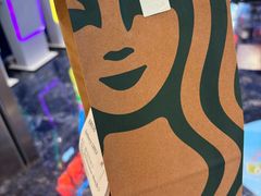 -星巴克臻选(嘉兴海宁银泰城店)