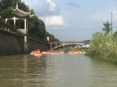 -仙山谷激浪漂流