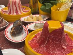 -四囍码头海鲜烧烤自助火锅(外滩南京东路悦荟广场店)
