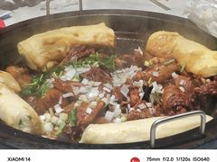 -咱屯子铁锅炖直营店(保利店)