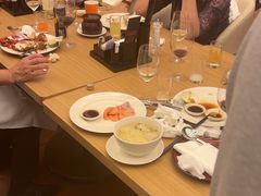 -怡咖啡海鲜自助餐厅(浦东香格里拉店)