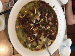 -江湖情酸菜鱼(万菱汇店)