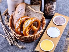 -巴伐利亚啤酒坊(意式风情街店)