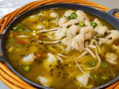 -有红鸡毛店·巴蜀民间菜(碧海南路店)