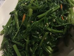 -纽顿熟食中心