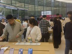 -Apple零售店(新街口店)