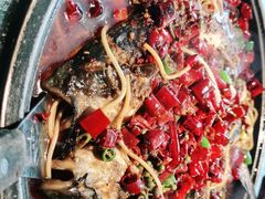 -吞鱼兽麻辣烤鱼(万达店)