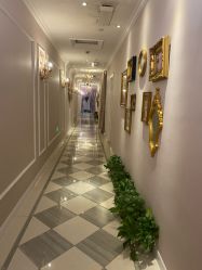 -蕾蕾美颜美容美体