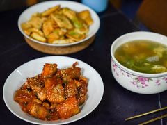 -天鹅到家·保姆月嫂育儿嫂(朝阳店)