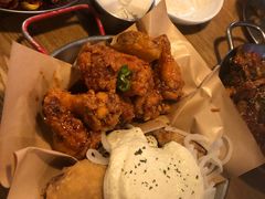 炸鸡翅一半一半-富乐满韩国正宗炸鸡韩国料理(虹泉路店)