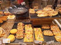 -PARIS BAGUETTE巴黎贝甜(周浦万达店)