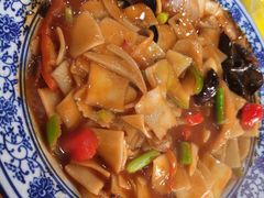 -马德元纯汤牛肉面(太奥广场店)