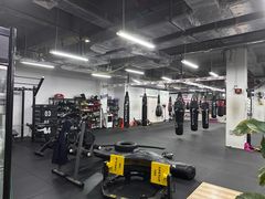 -FIGHTMAN格斗俱乐部(长宁临空店)