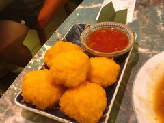 Golden虾饼-浩海火燒雲傣家菜(芮欧百货店)