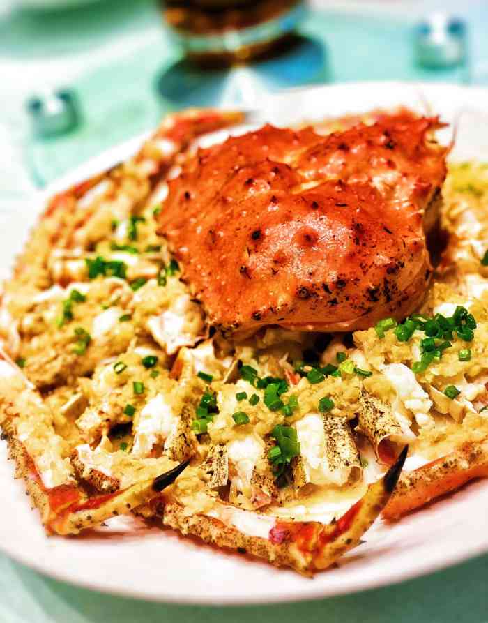 余记海鲜(合生广场店)-"菜心没盐味,白水煮的一样.鱼好吃,但是是.