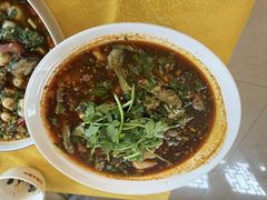 -胖大姐黄辣丁鱼庄(新津店)