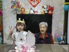 网红小马渐变色动物奶油蛋糕-艾加柒克蛋糕茶歇甜品台(春熙路店)