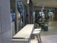 -奈雪的茶(亨特国际广场店)