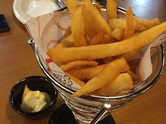 -Tube station站点比萨(王府井百货店)