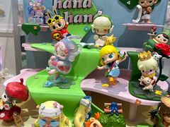 -泡泡玛特POPMART(侨福芳草地店)