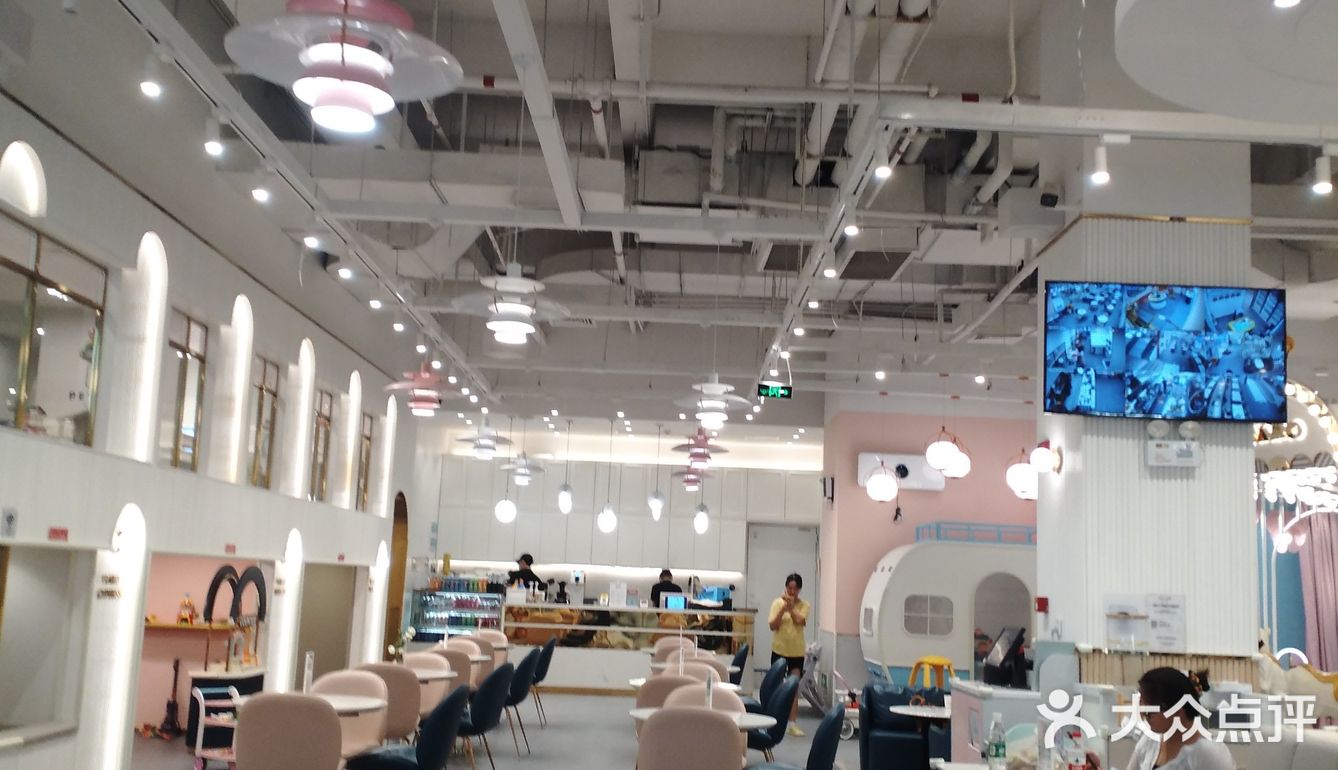 一两个小时陪伴下来竟一点儿也没有不耐烦