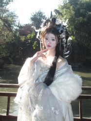 -苏州窝边小草摄影·汉服妆造跟拍(拙政园店)