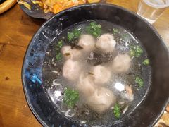 -老东镇啤酒屋海鲜加工·蒸汽海鲜·海鲜烧烤(台东店)