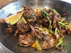 主打的干锅鸭头-安诚居干锅鸭头(八角店)