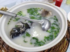 天目湖砂锅鱼头-高老庄·老溧阳·私房菜(南山竹海店)